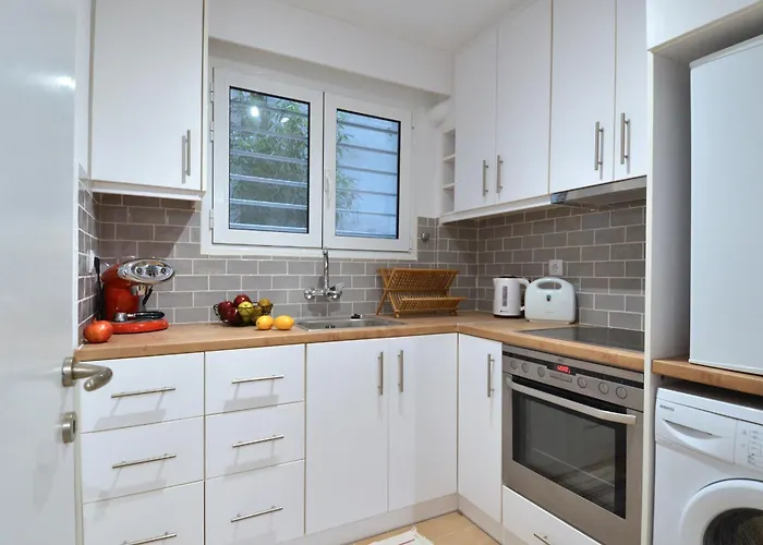 Acropolis, A Nice And Minimal Apartment